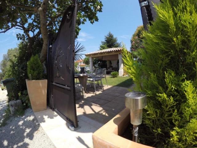 冯塔纳Stone House Chiara Seaview公寓 外观 照片